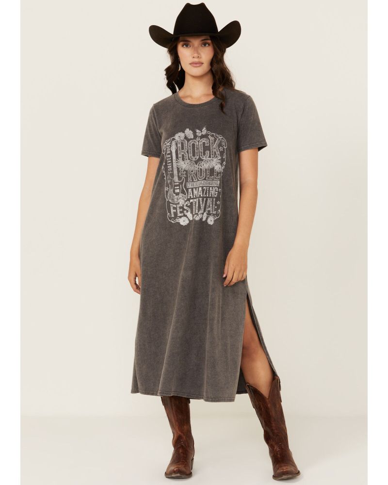 graphic tee shirt dress
